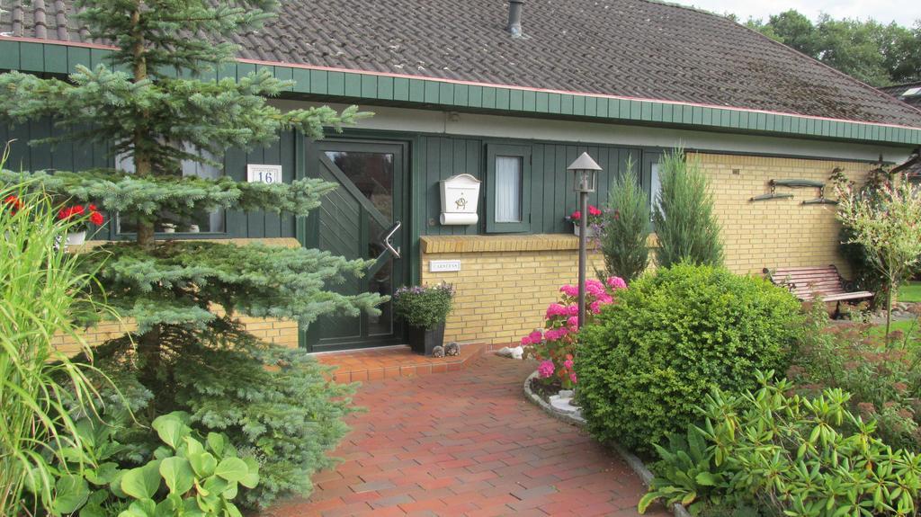 Gaestehaus Carstens Friedrichstadt Exterior foto